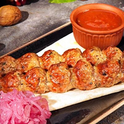 Кебаб из говядины в Сулугуни по цене 759 ₽