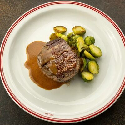 Филе миньон в Harat's Irish Pub по цене 1790 ₽