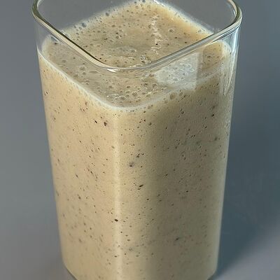 Смузи Киви-банан в Camon Cafe по цене 550 ₽