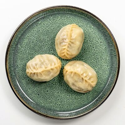 Манты с курицей в Пловбери по цене 275 ₽