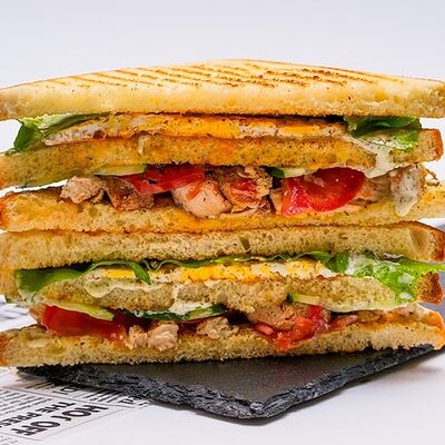 Клаб-сэндвич в SANDI по цене 499 ₽