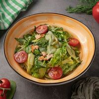 Салат Неаполитанский с лососем в Caffe 47