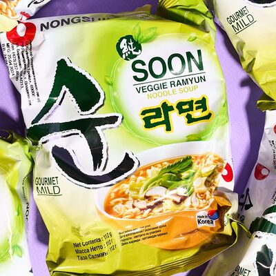 Soon Veggie овощная Nongshim в Вначале была курица по цене 289 ₽