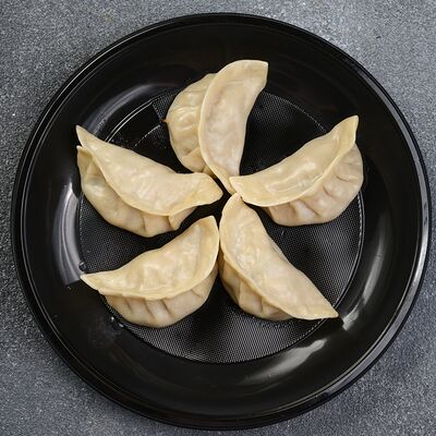 Гёдзе со свининой в Testovarka по цене 309 ₽