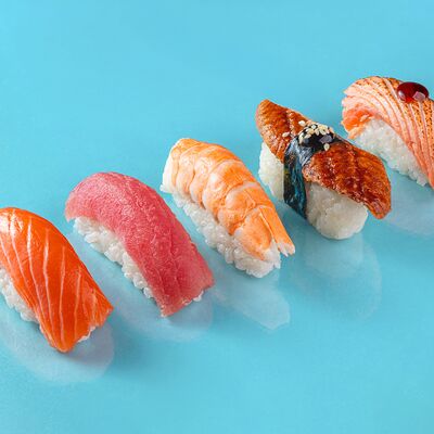 Нигири сет в King Kong Sushi по цене 1930 ₽