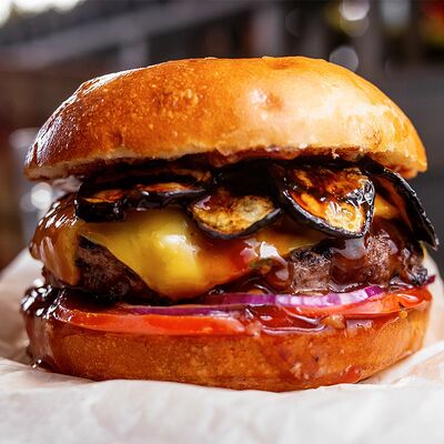 Мужик бургер Классик в Meal me по цене 490 ₽