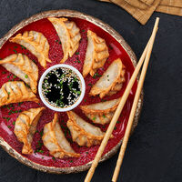 Гедза жареные с говядиной в Mojo