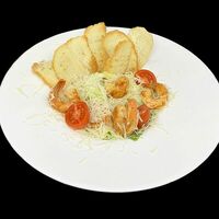 Цезарь с креветками в Офис клуб