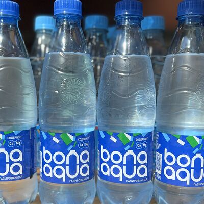 Вода BonAqua газированная в Кофе Булочки Вино по цене 120 ₽