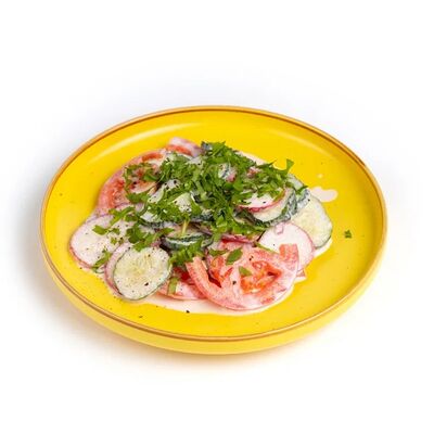 Салат с редисом и овощами в Наша пицца по цене 2390 ₸