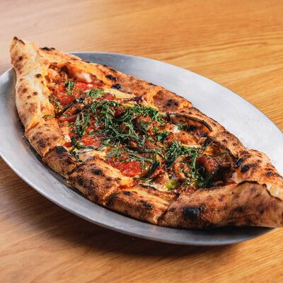 Пиде с рёбрами поросёнка в 321 Club by Novikov по цене 560