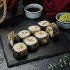 Горячий ролл с угрем, креветкой гриль и спелым авокадо в Fast Япония Premium Sushi по цене 632