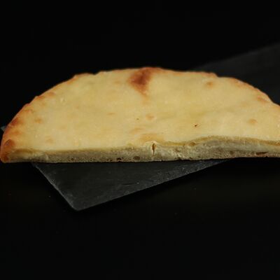 Половина Осетинского пирога с сыром в Буханка по цене 470 ₽