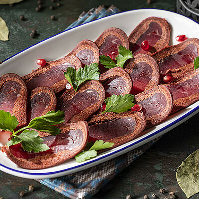 Бастурма в Джонджоли по цене 650 ₽