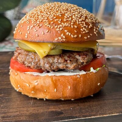 Чизбургер в Craft Burger по цене 43000 сум