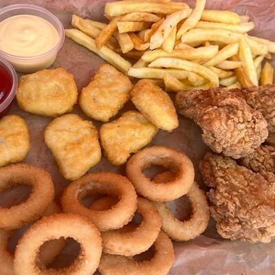 Комбо Вкусный в Sfera вкуса по цене 1150 ₽