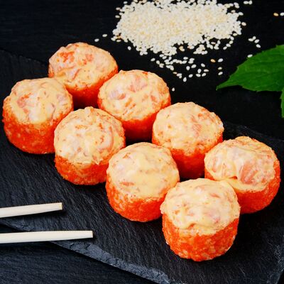 Ролл Спайси в Суши и Роллы по цене 674 ₽