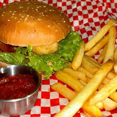 Бургер с креветкойв НИРВАНА Арт бар по цене 600 ₽