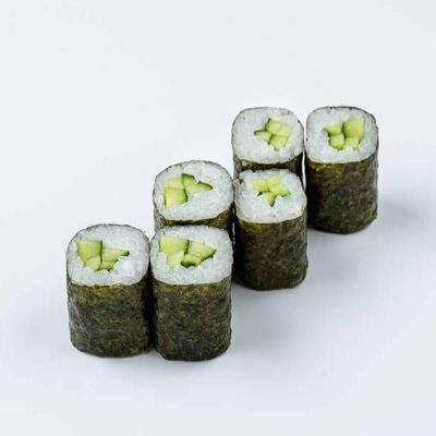 Маки ролл с огурцом в Рыбамясо по цене 80 ₽