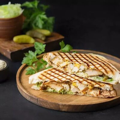 Батько сэндвич в DARK SIDE шаурма & гриль по цене 430 ₽