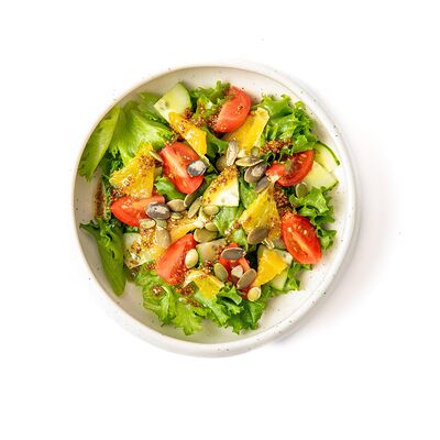 Салат овощной с медово-горчичной заправкой в Doc coffee по цене 320 ₽