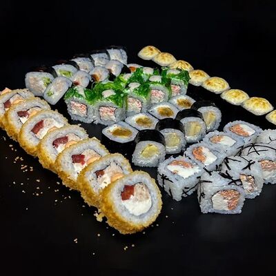 Полторашка в Yummy Sushi по цене 2200 ₽