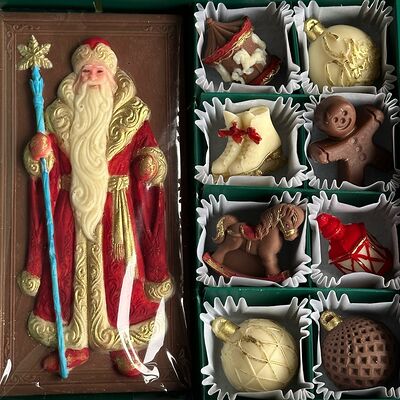 Шоколадный набор Дед Морозв Fujibox по цене 2200 ₽