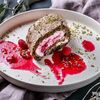 Фисташковый рулет в Коктейль холл по цене 450