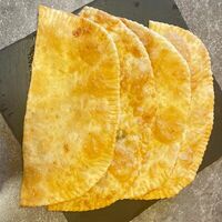 Чебурек Четыре сыра в Brie