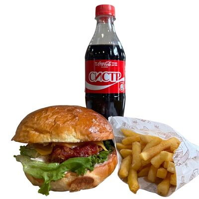 Бургер янгнем комбо кола 0,5 в Ramen Mart по цене 3600 ₸