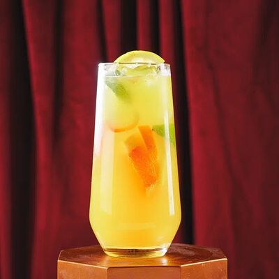 Лимонад Тропический в Фабрика по цене 487 ₽