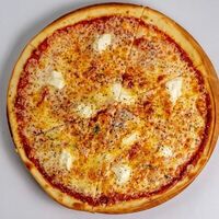 Пицца Кватро формаджив Лимончини