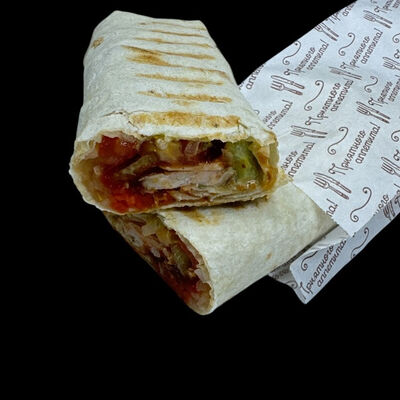 Шаурма маленькая в тонком в Kaikan по цене 225 ₽