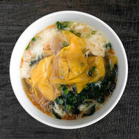 Вонтоны с говядиной кимчи в бульоне в Double Duck