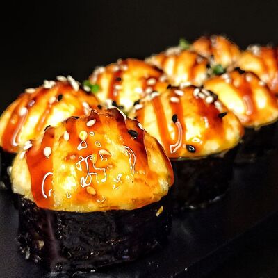 Запеченный с мидиями в More sushi по цене 669 ₽