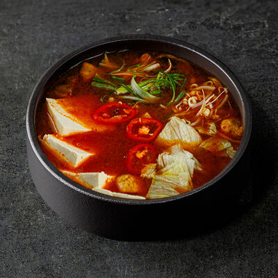 Суп по-сеульски с морепродуктами в I am PHO по цене 810 ₽