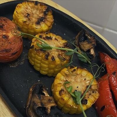 Овощи-гриль в Генрих и Генриетта по цене 190 ₽