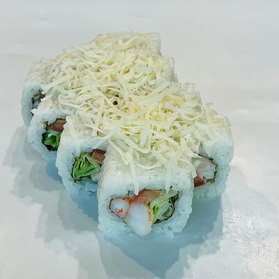 Ролл Цезарь с креветкой в SUSHI WOW по цене 350 ₽