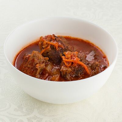 Гуляш из говядины в Римские каникулы по цене 310 ₽