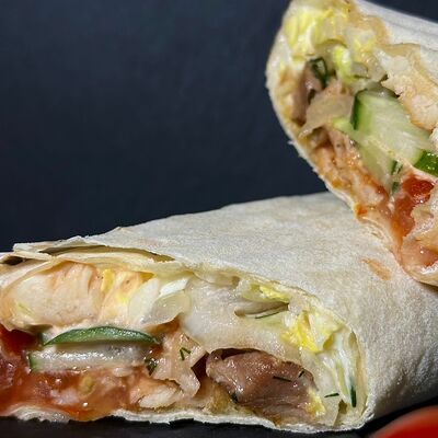 Шаурма Классическая (большая) в Шаулинь по цене 400 ₽