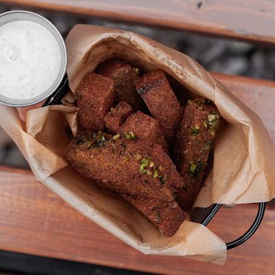 Гренки с зеленью и чесноком в Разлука по цене 280 ₽