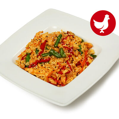 Тяхан с курицей и овощами в Яхусуши по цене 520 ₽