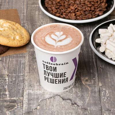 Горячий шоколад с маршмеллоу в Coffeebrain по цене 220 ₽