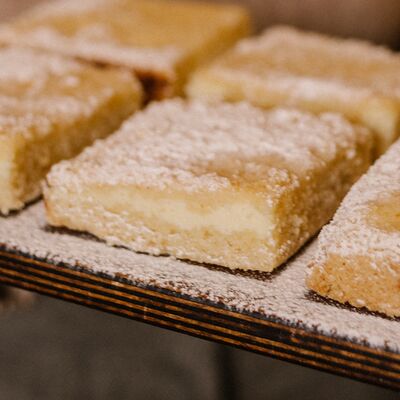 Пирог лимонный в Пряный Тимьян по цене 235 ₽