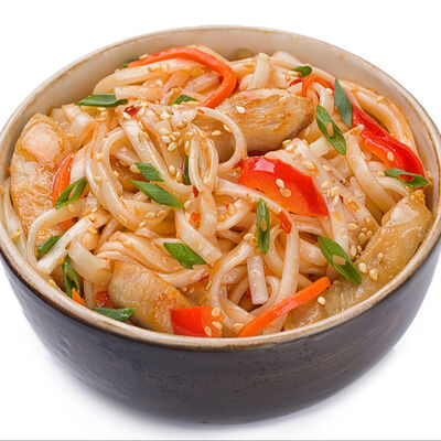 Удон с курицей в Pizza Wok по цене 339 ₽