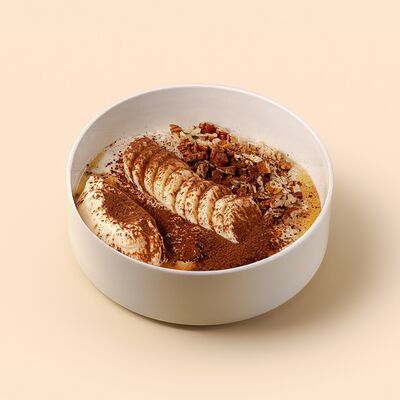 *Овсяная каша с карамелью в Jam burgers and breakfast по цене 575 ₽