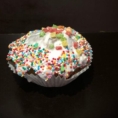 Кекс яблоко-брусника пасхальный в Даниш пекарня по цене 199 ₽