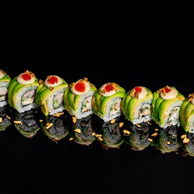 Ролл Катерпиллар в Yo! curry & sushi по цене 900 ₽