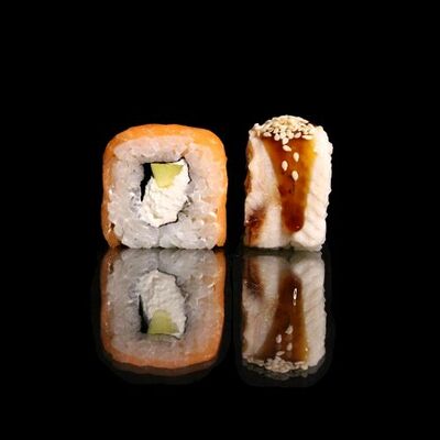 Ролл Лосось и Угорь в Bonito sushi по цене 499 ₽