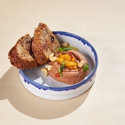 Паштет из цыпленка с конфи из кураги в Plov Project по цене 420 ₽